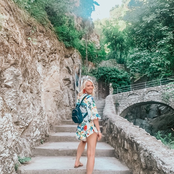 Silk Romper from Capri, Italy size small - Picture 4 of 5